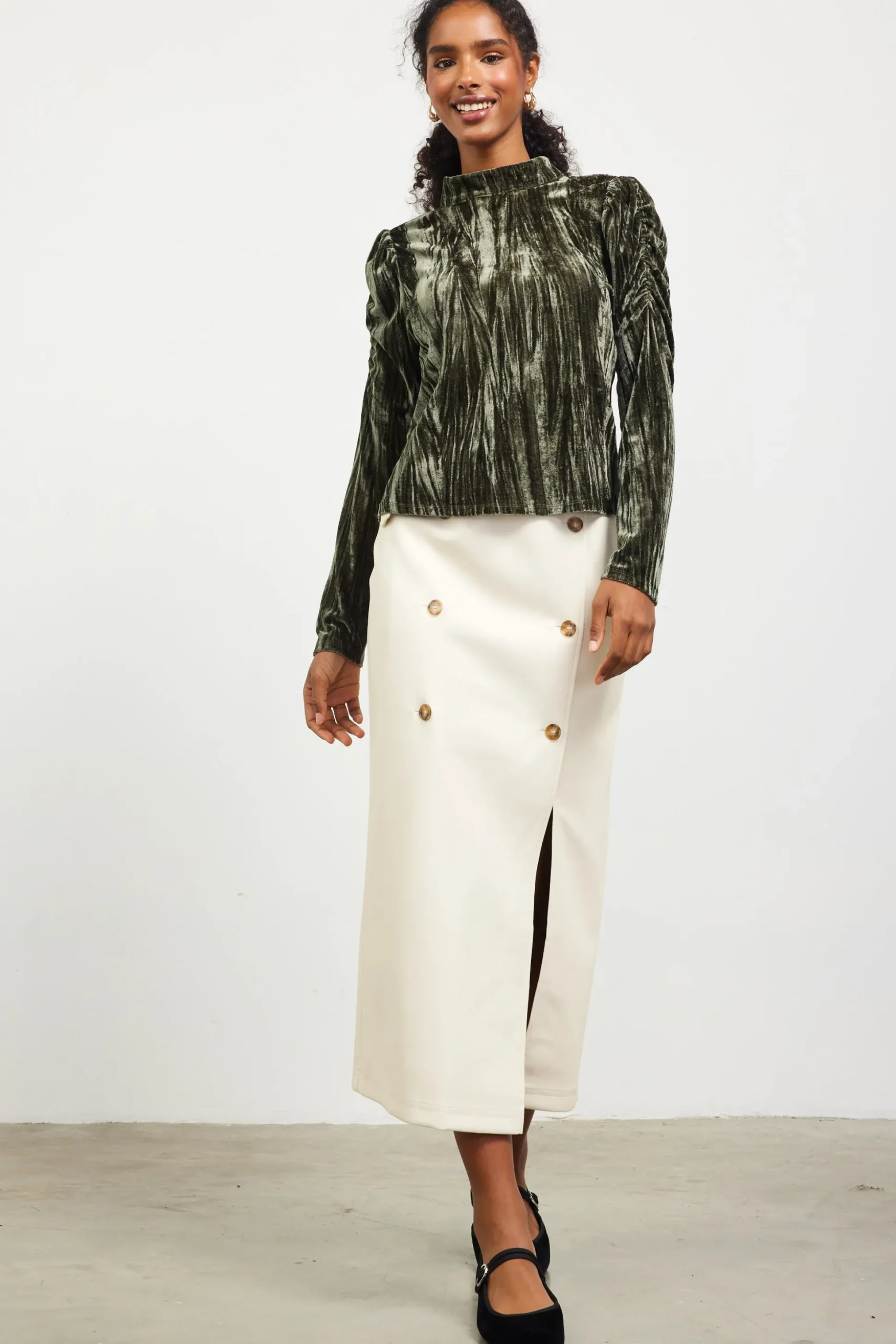 Crinkled Velvet Mock Neck Top