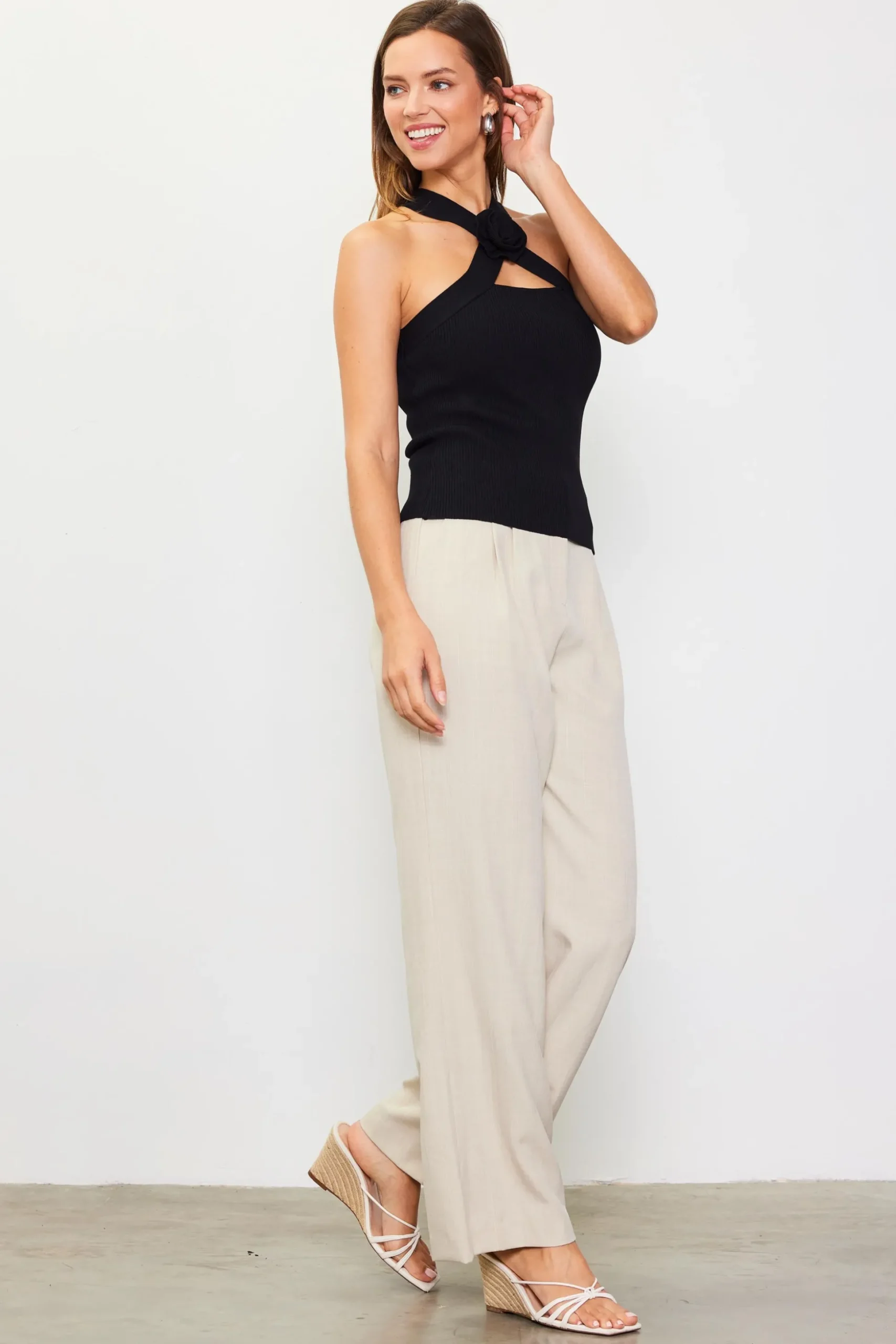 Detachable Rosette Knit Halter Top