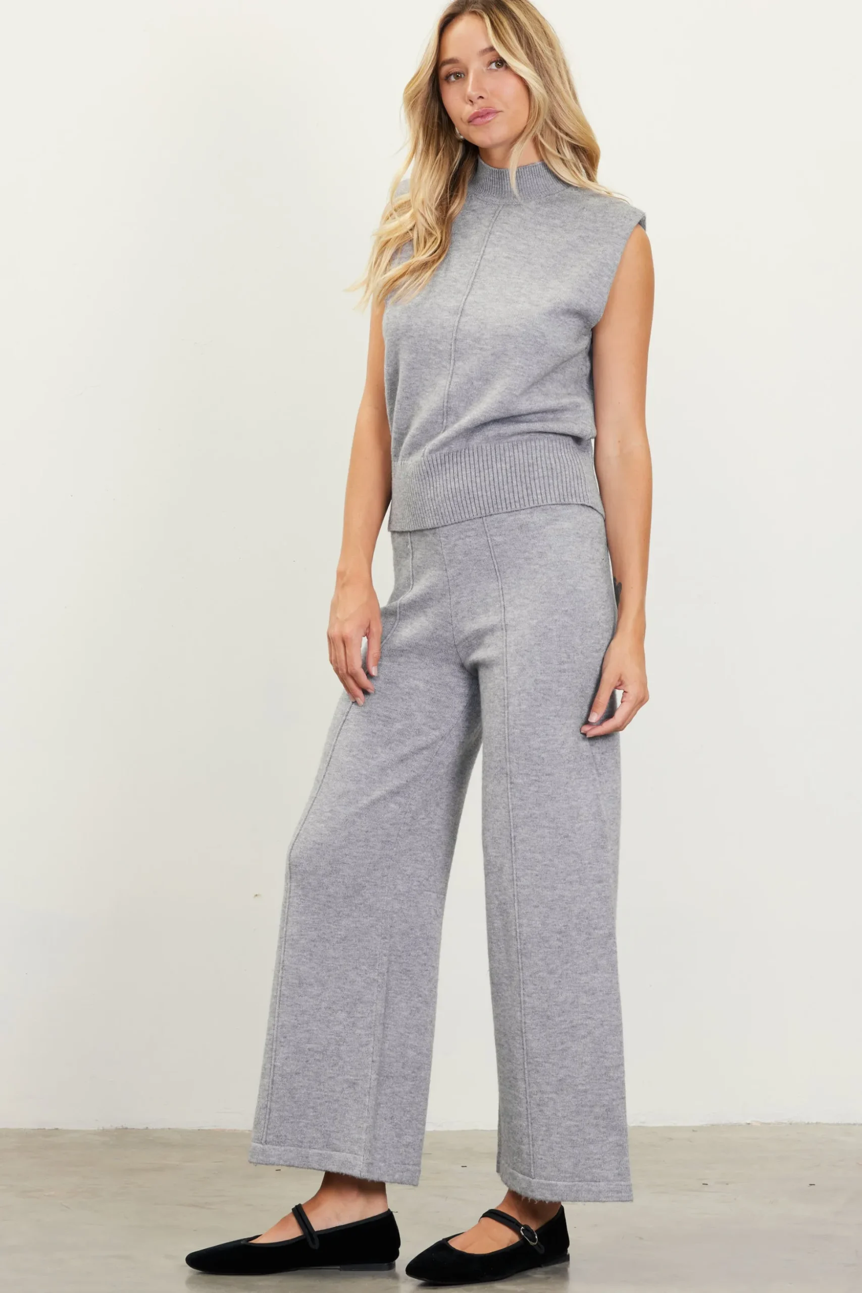 Mock Neck Sleeveless Knit Top